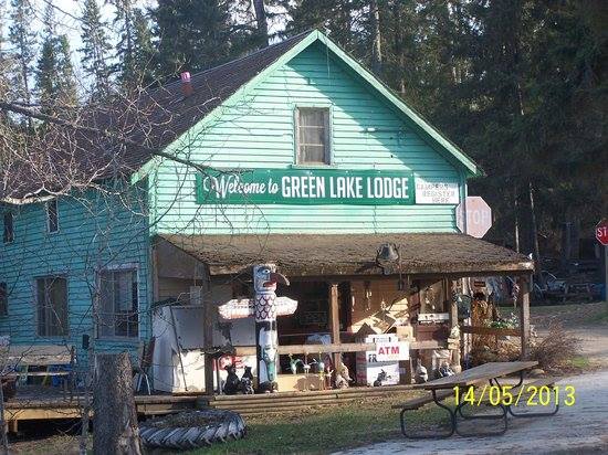 Fabulous little history of Green Lake, a vibrant Metis community that was once very important in the pemmican trade on the voyageur highway. Team HoTN visited Green Lake on our way to Ile-à-Lacrosse and Buffalo Narrows last year and had the chance to meet the mayor of Green Lake, Rick Richardson and the great medicine woman Rose Ric Richardson.